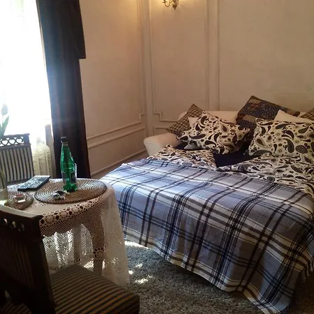 Apartament Karmelicka 2 Warszawa Apartment *