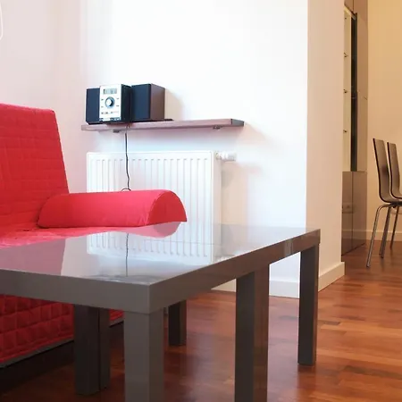 Apartament Karmelicka 2 Warszawa * Warsaw